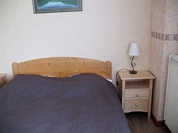 Hotel Le Relais Du Coustoubi Campouriez Exteriör bild